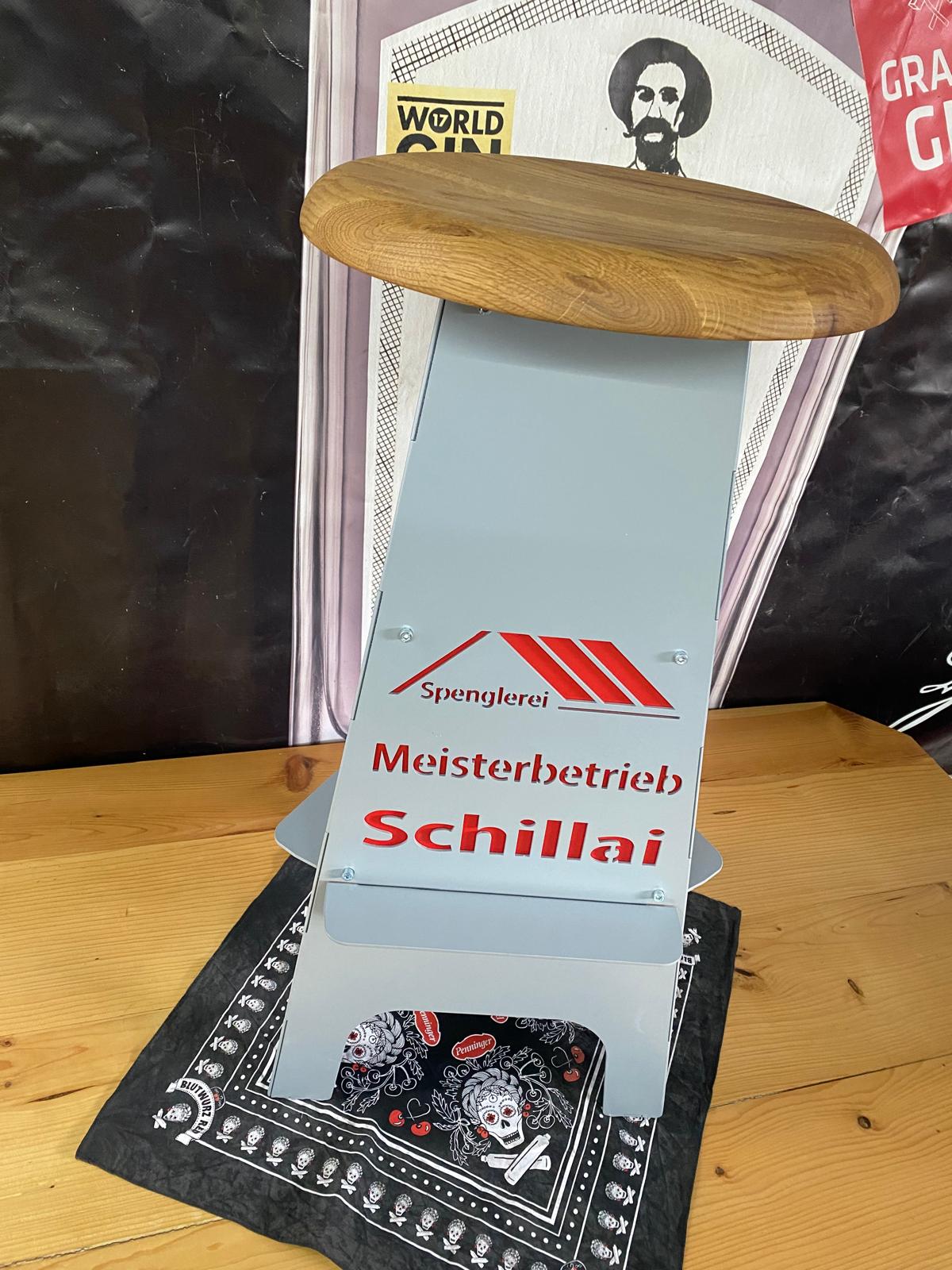 Stehtische, Barhocker & Holzlager – Produkt 1